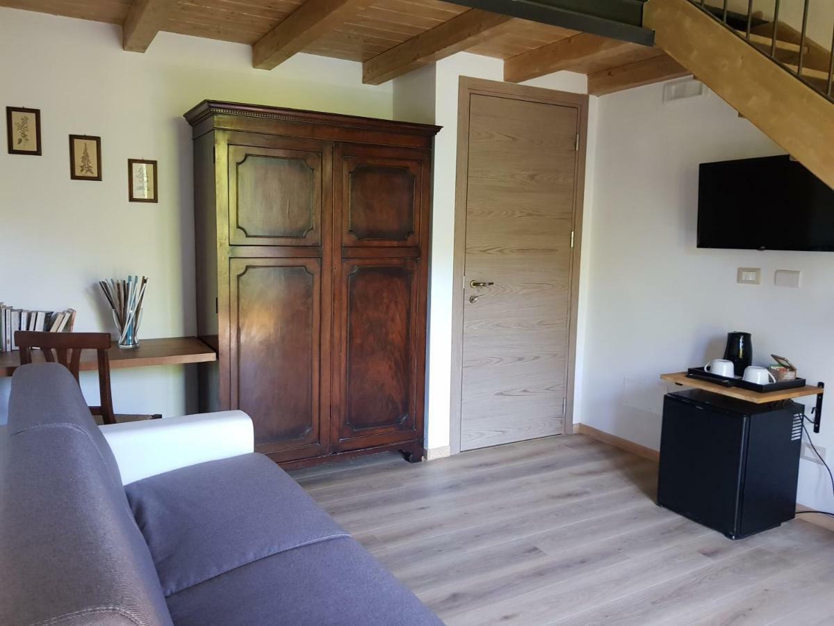 Cascina Ghitin Relais Guest House Asti Luaran gambar