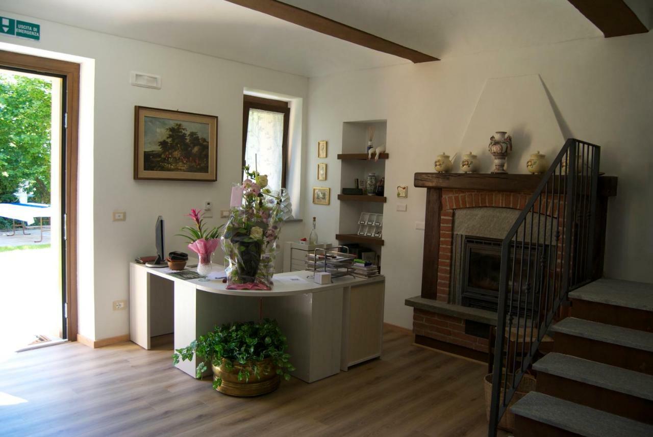 Cascina Ghitin Relais Guest House Asti Luaran gambar